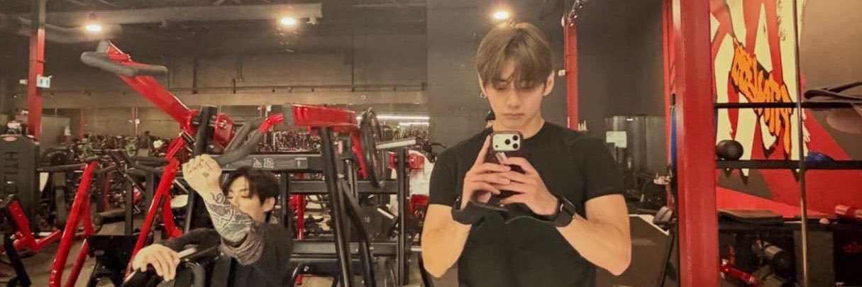 jkthvtkk's profile banner image
