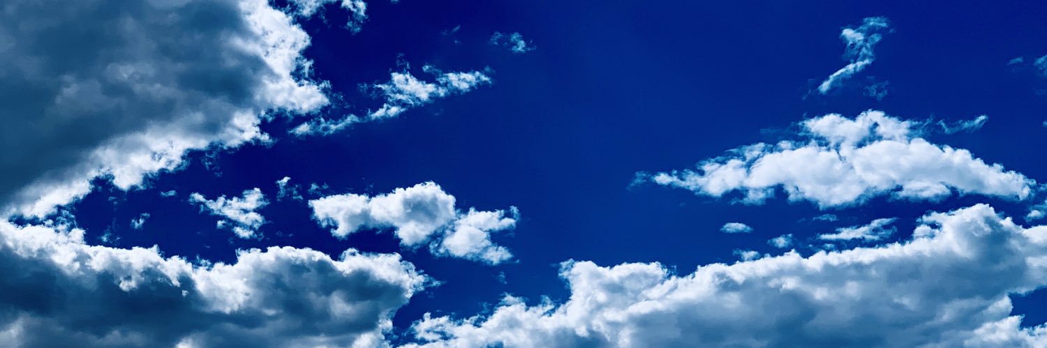 UMkMeSmile's profile banner image
