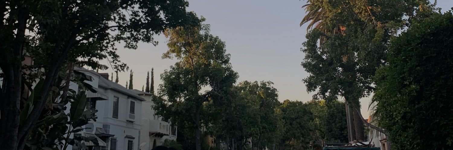 ciynamon's profile banner image