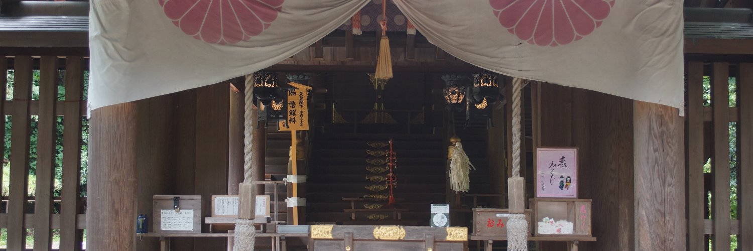 bennaisi's profile banner image