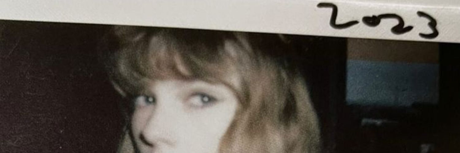nicolettespark's profile banner image
