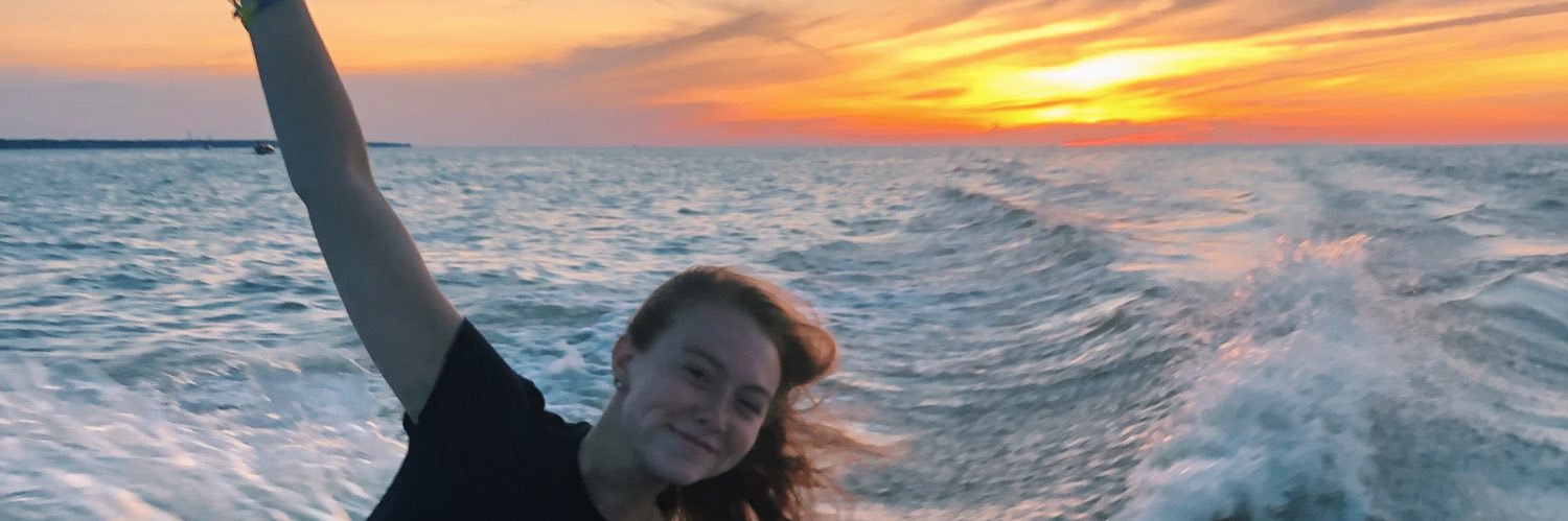Maggiehunt_'s profile banner image