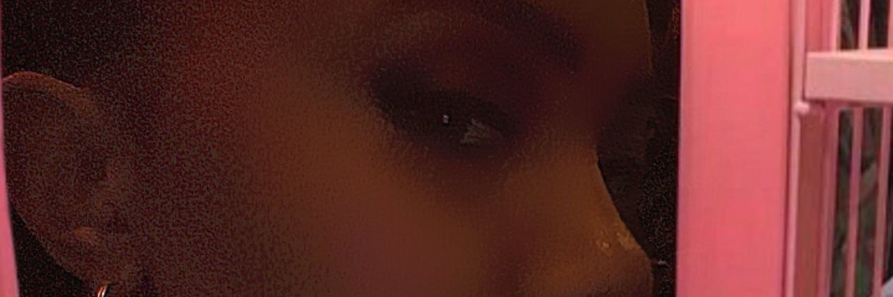 Yours Truly 📸 banner