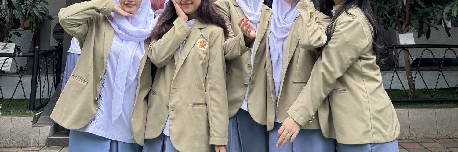 dyaA ‼️📓🪞🦢 banner