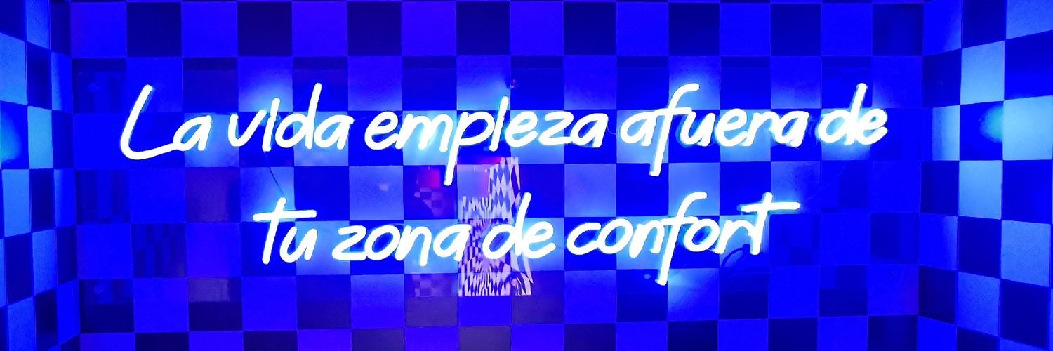 Davihec's profile banner image