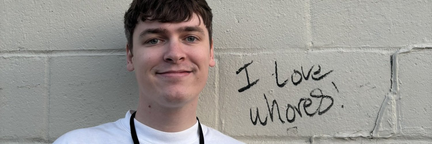 eyelydss's profile banner image