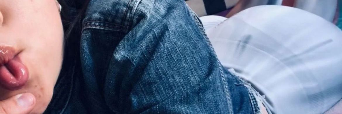 adrianita respaldo 🍓🔥 banner