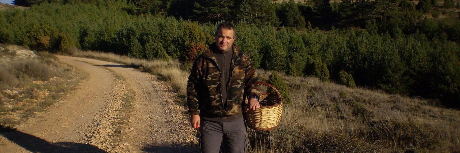 jorddis's profile banner image