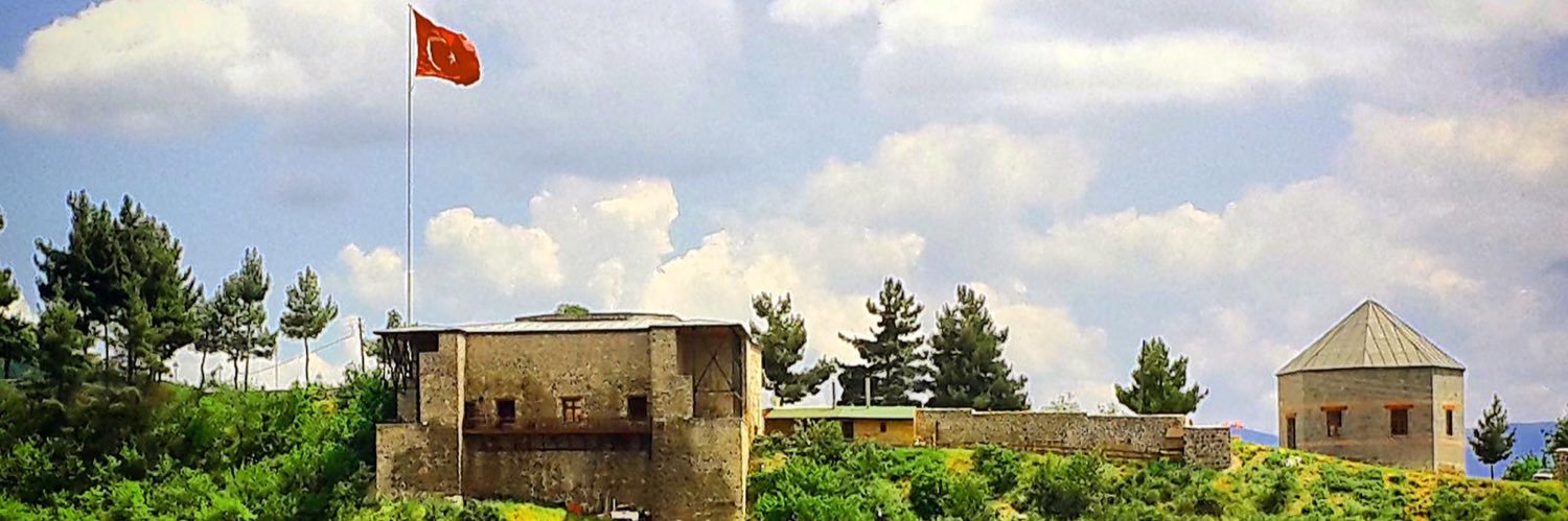 afsinunverdi's profile banner image