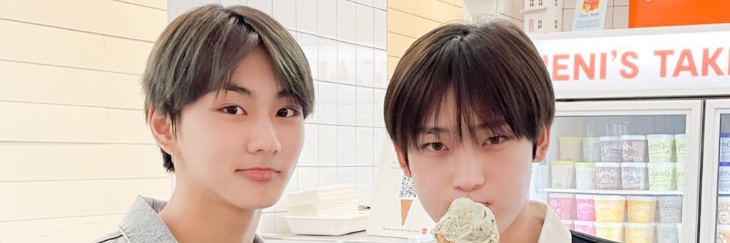 num_park's profile banner image