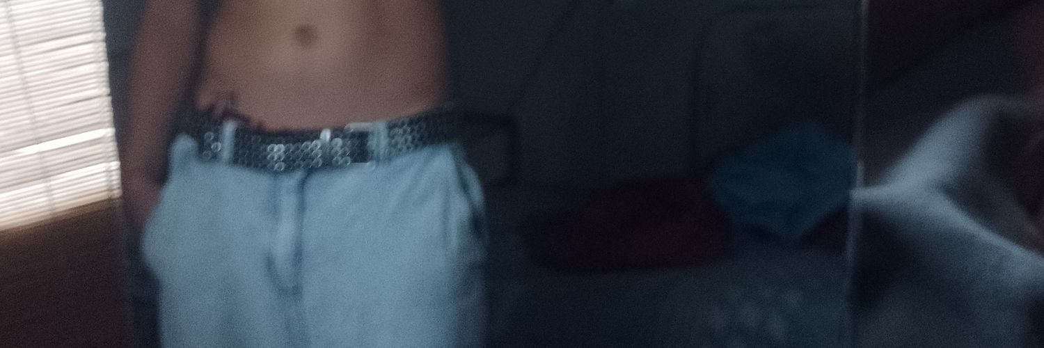 El J banner