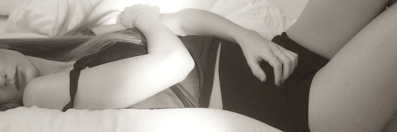 _Tay_pink's profile banner image