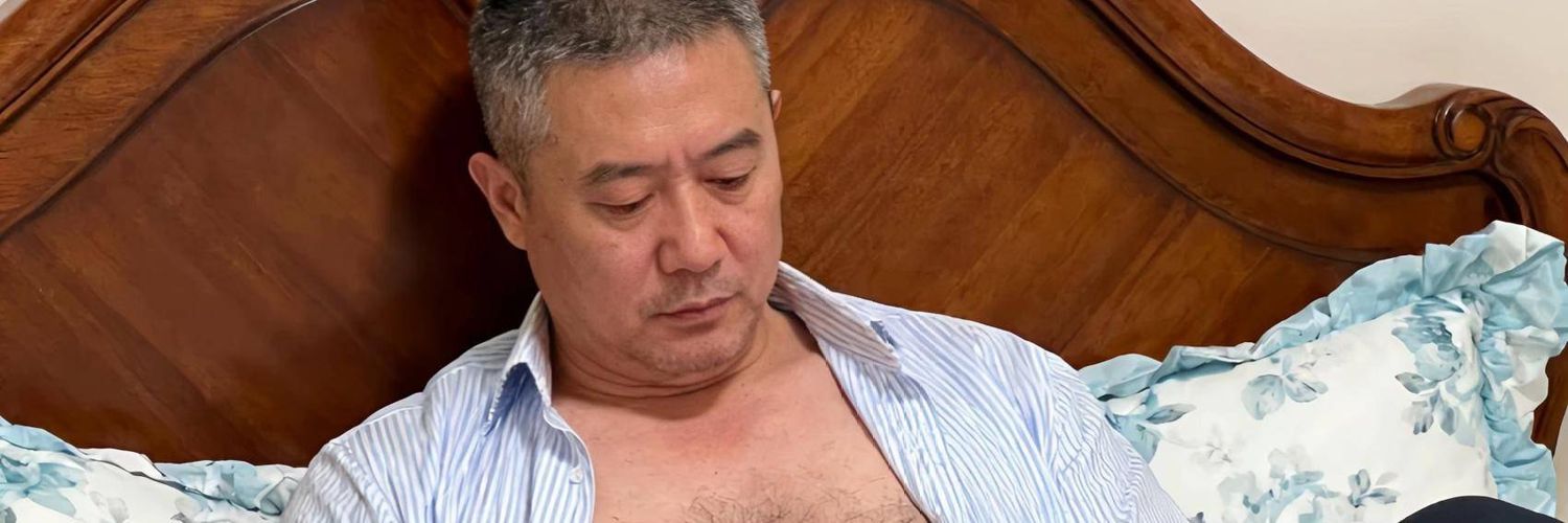 U Naing(Official Acc) banner