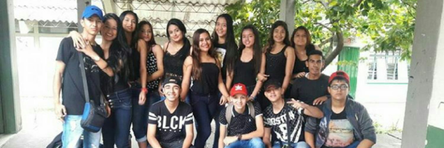 12_tinaduque's profile banner image