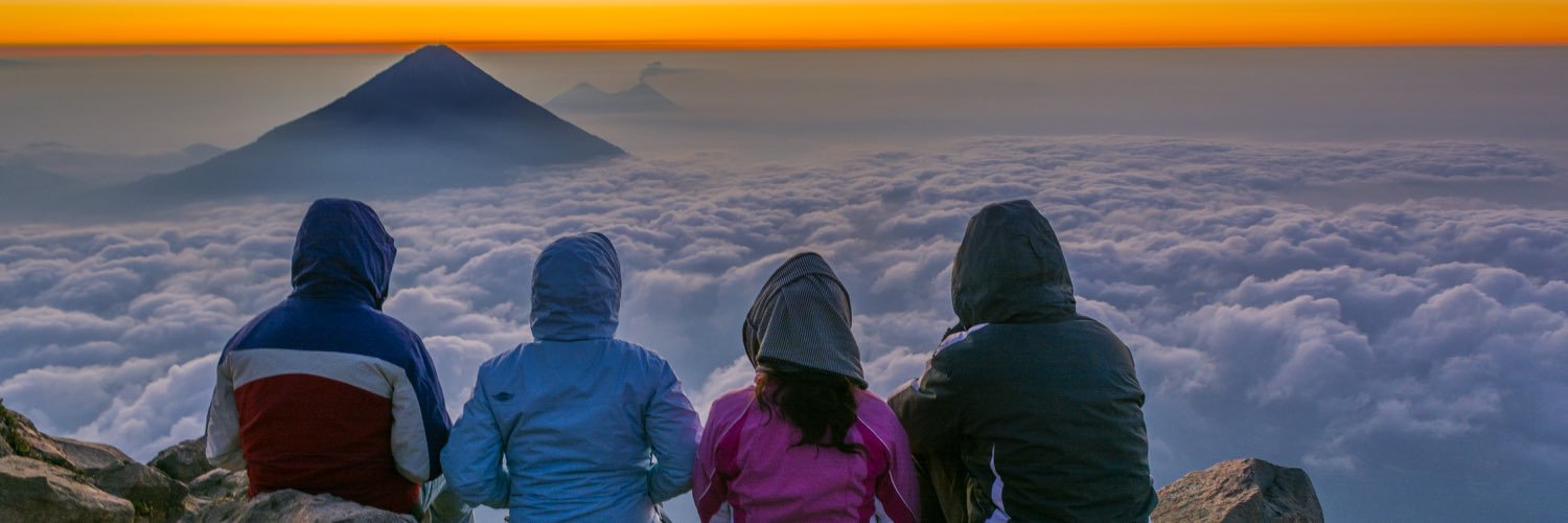 EstefanyHC's profile banner image