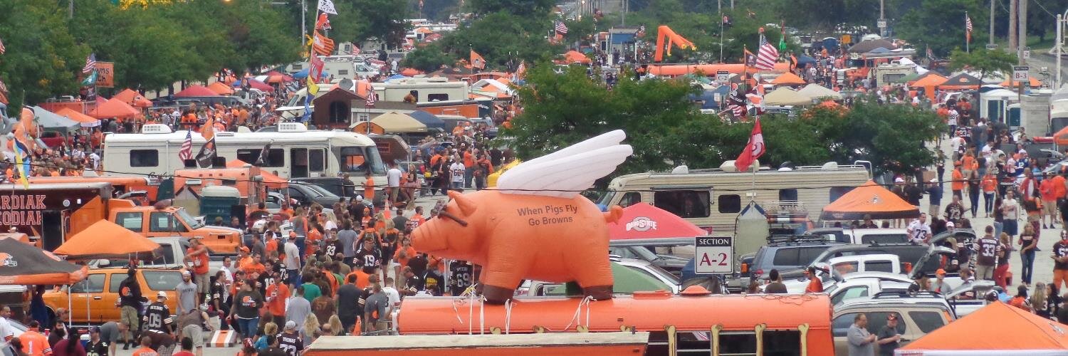 Hooper 🏒🏈🎸 banner