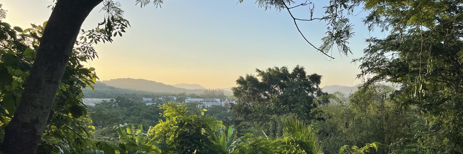 Canopy Hills Villas banner