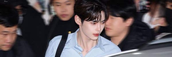 LOOKSOFSHB Profile Banner