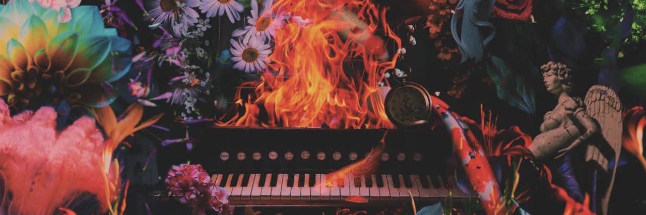 fleurdreamz's profile banner image