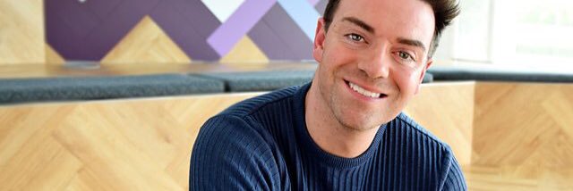 des_clarke's profile banner image