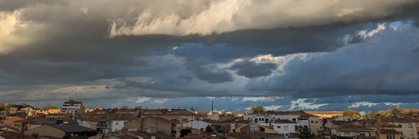 nuriifri Profile Banner