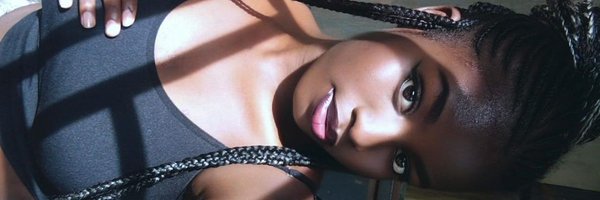 nickimoraa Profile Banner