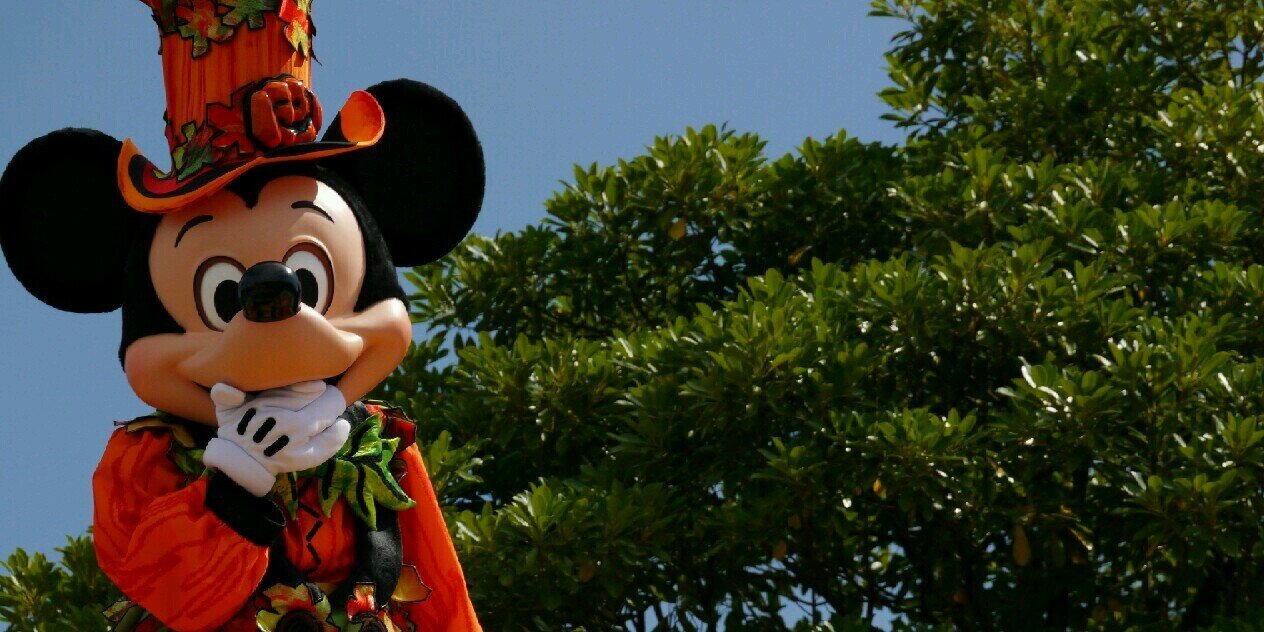 a0tan's profile banner image