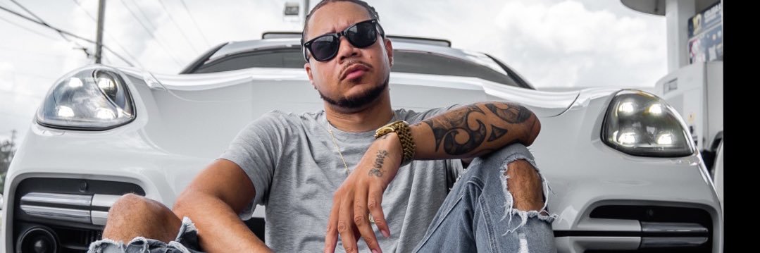DOLLAHJONES's profile banner image