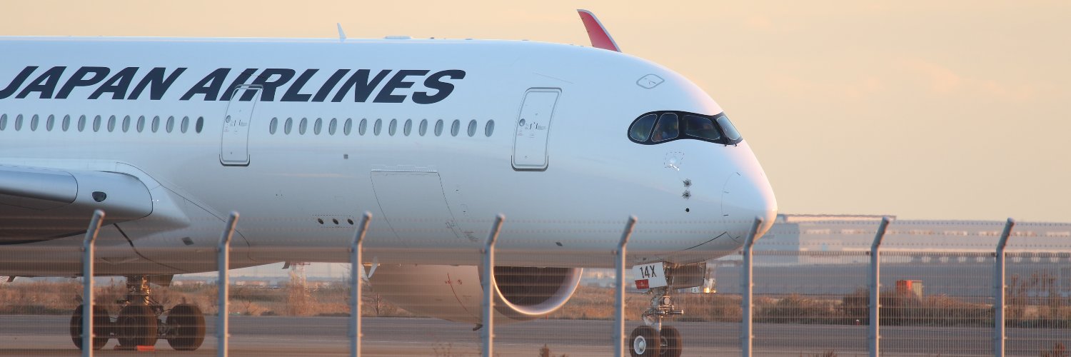 A_310's profile banner image