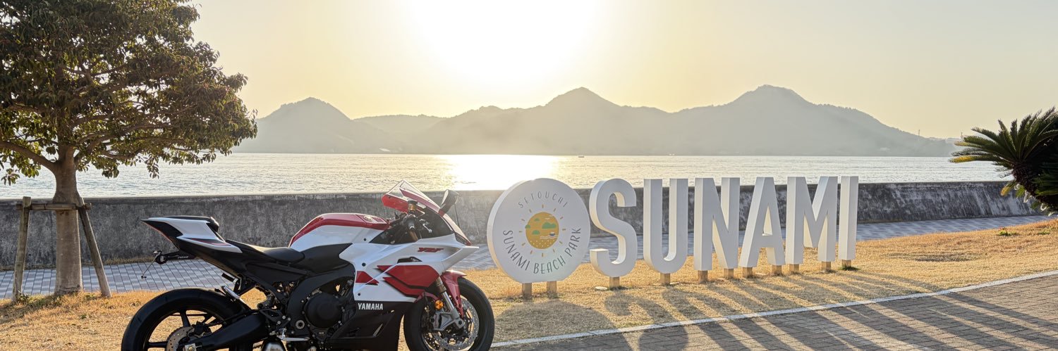 b31043141's profile banner image