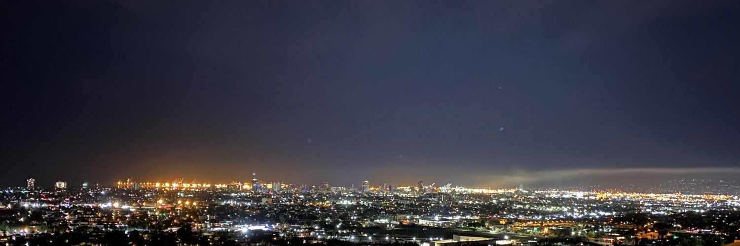 simmbuh's profile banner image