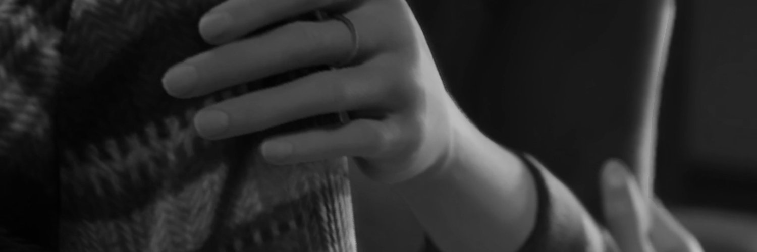 ShayE睡 banner