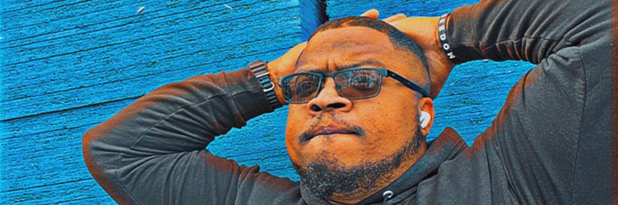 Captain Martez G👨🏽‍✈️ banner