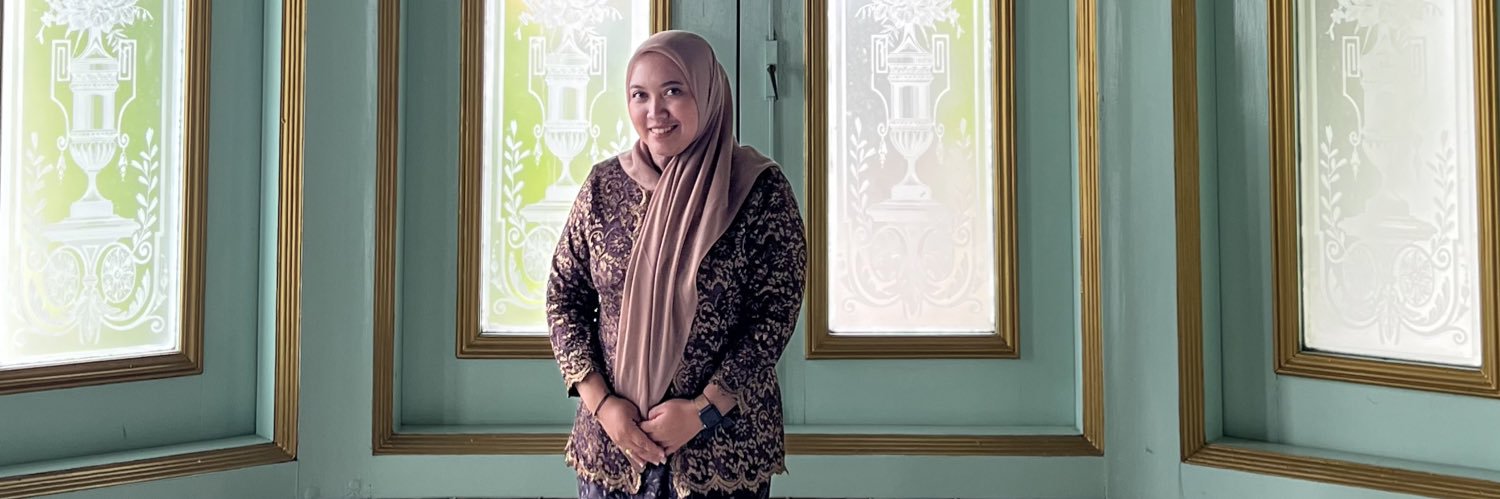 putrisoemarno's profile banner image