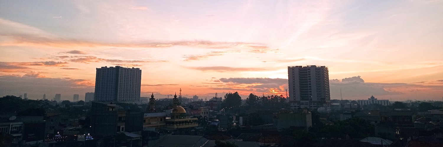 WyNovi's profile banner image