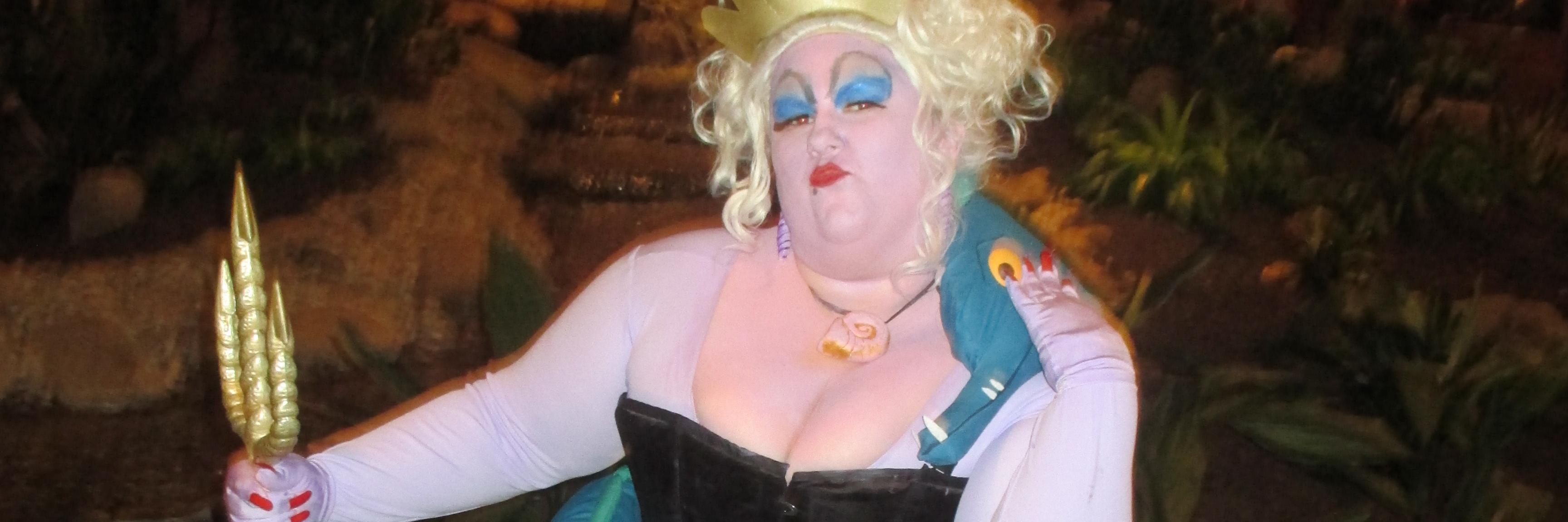 lindsayfields's profile banner image