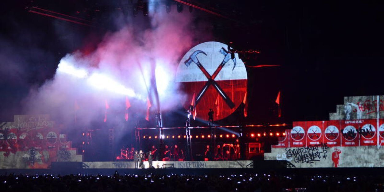 Roger_Waters_'s profile banner image