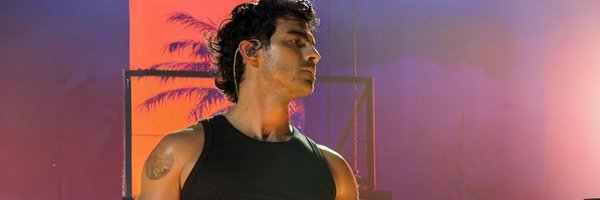 day_jonas5H Profile Banner
