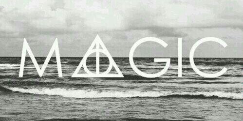 leouat's profile banner image