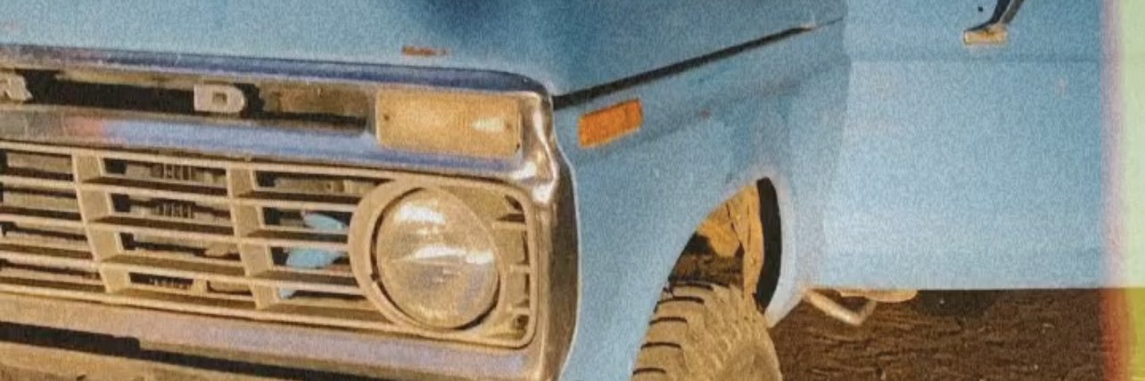 lessslie89's profile banner image