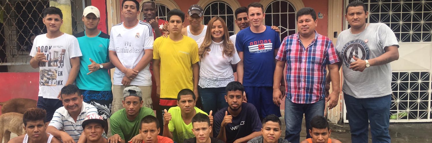 Yolanda Litardo banner