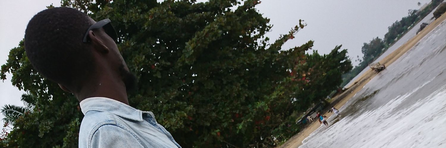 lucroger's profile banner image