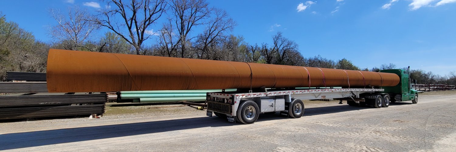 International Pipe banner