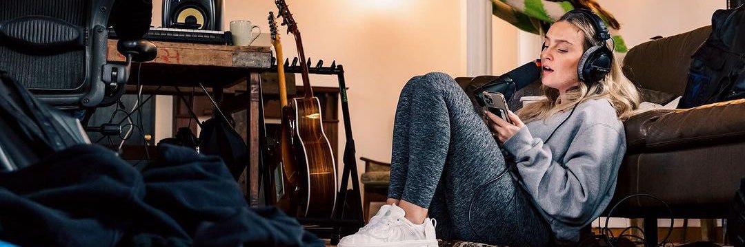 noehappines's profile banner image