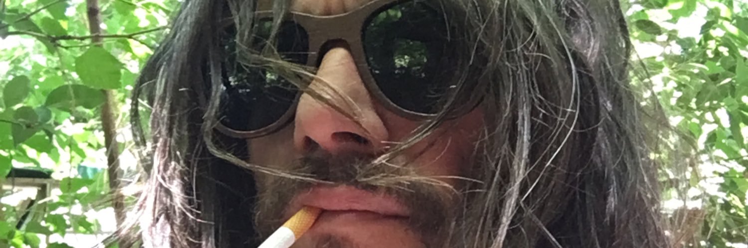 artewho's profile banner image