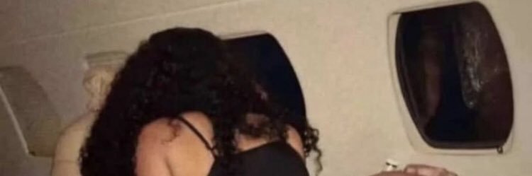 Christina_desid's profile banner image