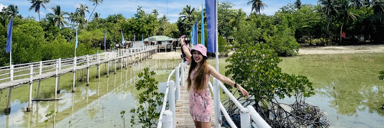 AprilleLuu5's profile banner image