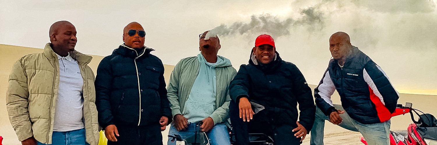 saysihle's profile banner image