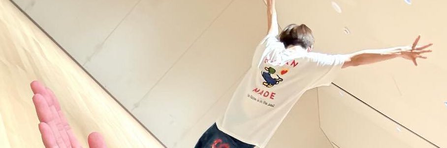 tvvsjihoon's profile banner image
