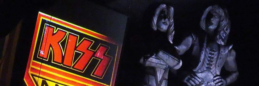 The Strolling Man banner